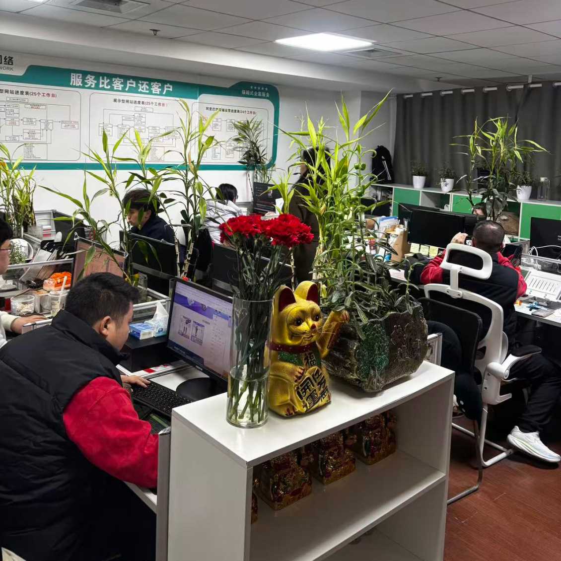 海曙工业品网络营销 / 工业品企业想做网络营销？奥凯可以帮你从0开始，一路走到起飞